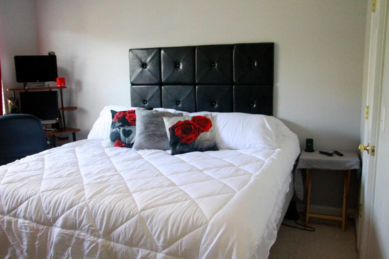 Minutes From Downtown 3Br Stylishhome-Free Parking Raleigh Bagian luar foto