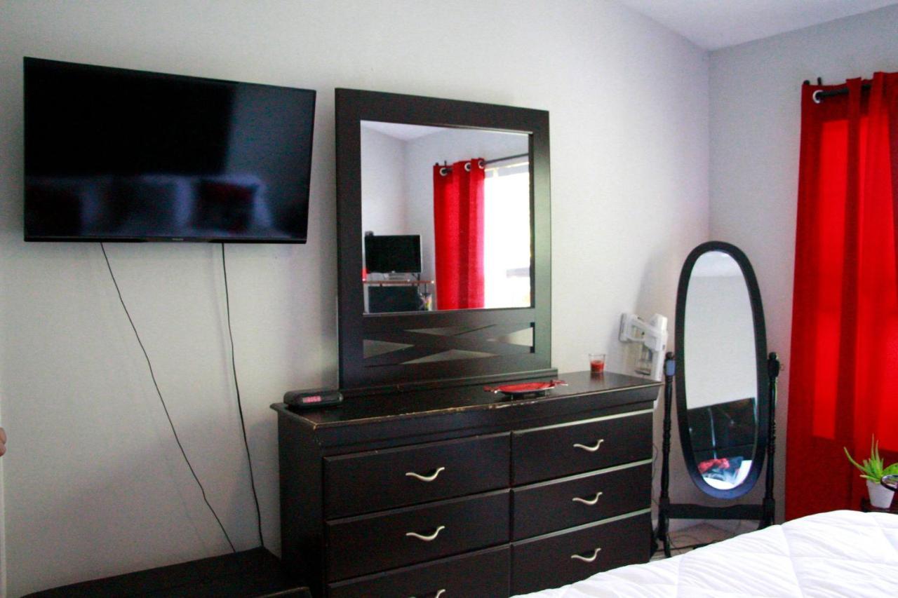 Minutes From Downtown 3Br Stylishhome-Free Parking Raleigh Bagian luar foto