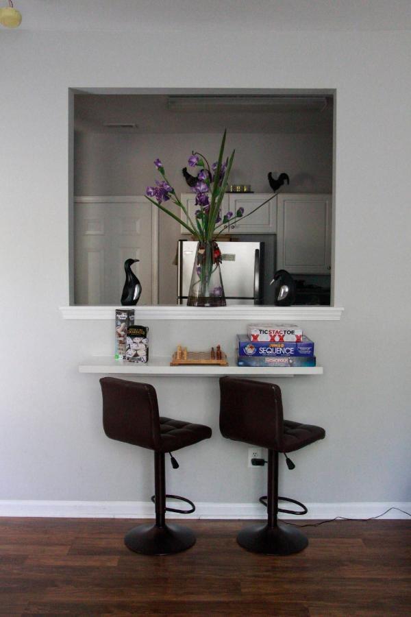 Minutes From Downtown 3Br Stylishhome-Free Parking Raleigh Bagian luar foto